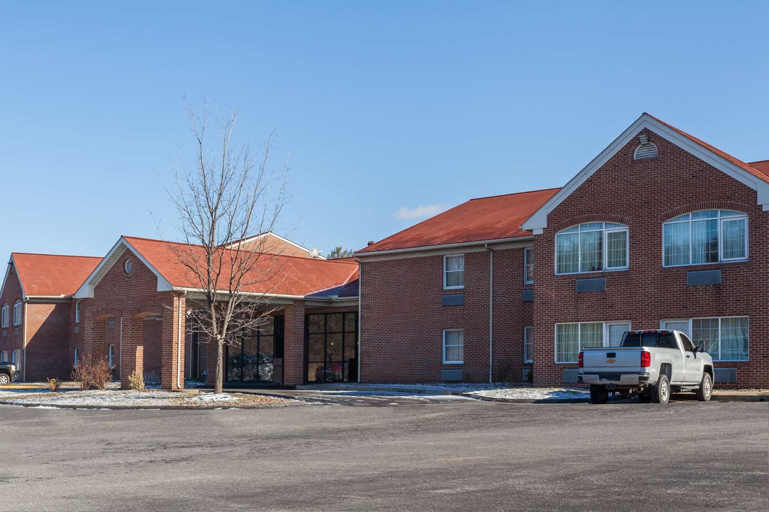 Days Inn & Suites By Wyndham Lancaster Amish Country Mountville Exteriör bild